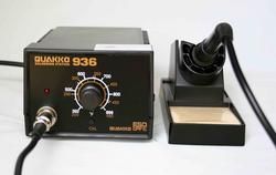 QUAKKO 60W Anti-Static Temperature Controlled Soldering Station with 10 TIPS ESD SAFE